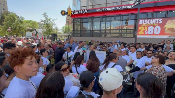 Despiden a Lupita de Musical Milagro