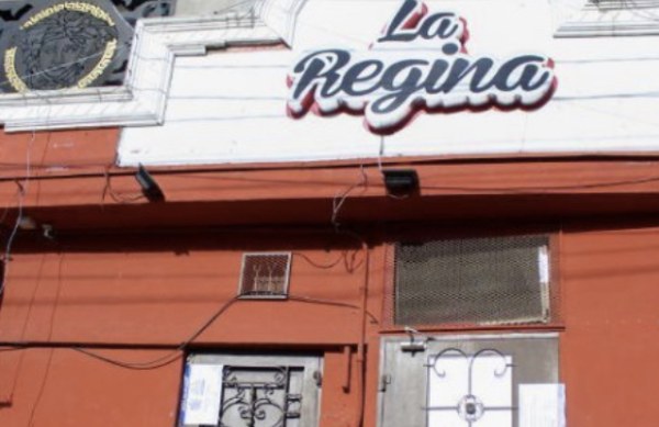 Van tras conductor que arrolló a motociclistas en La Regina