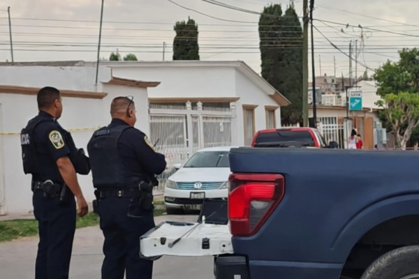 Hallan muerto en Los Pinos
