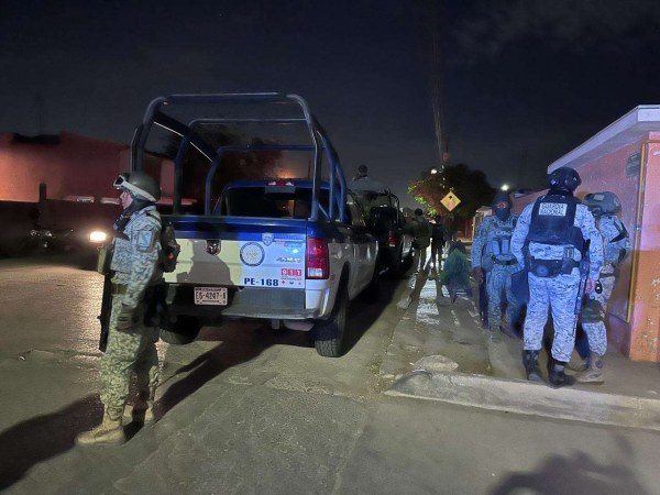 Lo ejecutan frente a Six