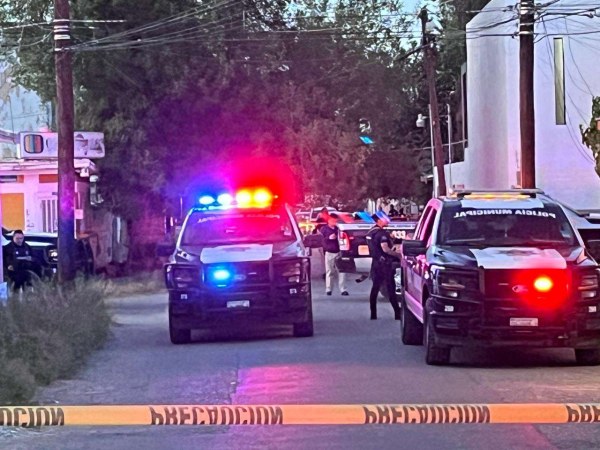 Hallan dos encobijados en la Hidalgo