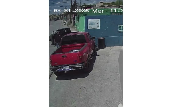 Denuncian choque y fuga en casa hogar