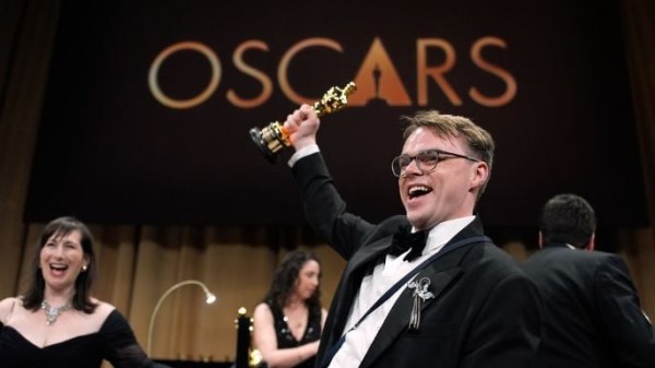 Localizan Oscar de Pavel Talankin tras desaparecer en vuelo internacional