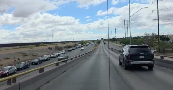 Filas kilométricas en Puente Libre