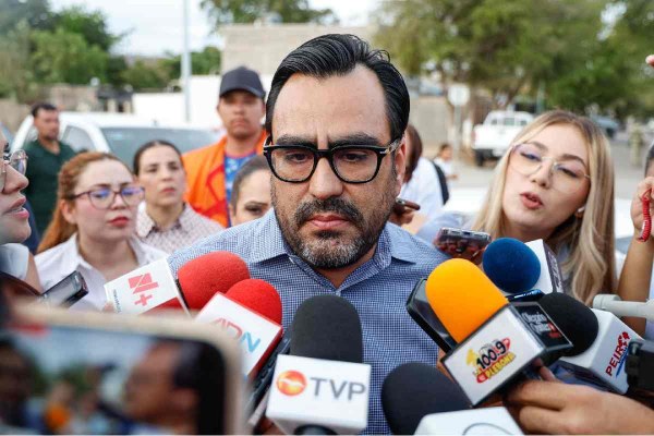 Solicita licencia alcalde de Culiacán tras acusaciones de EU