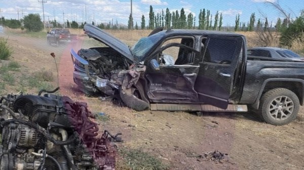 Identifican a joven fallecido en choque frontal