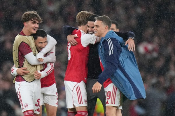 Arsenal clasifica a la final de la Champions League tras vencer al Atlético de Madrid