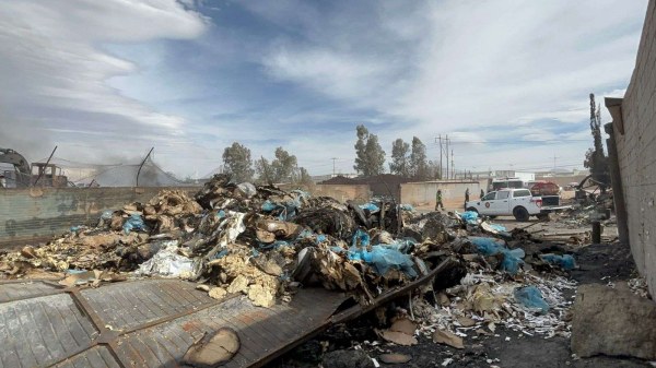 Se vuelve a incendiar recicladora