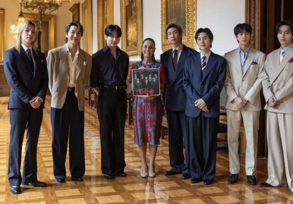 BTS visita a Sheinbaum en Palacio Nacional