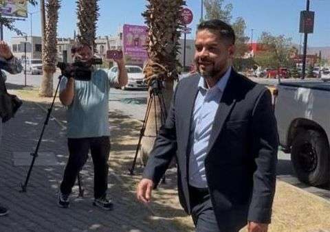 Comparecen 20 agentes de Chihuahua ante FGR