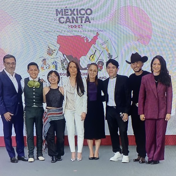 Majo Aguilar brilla en 