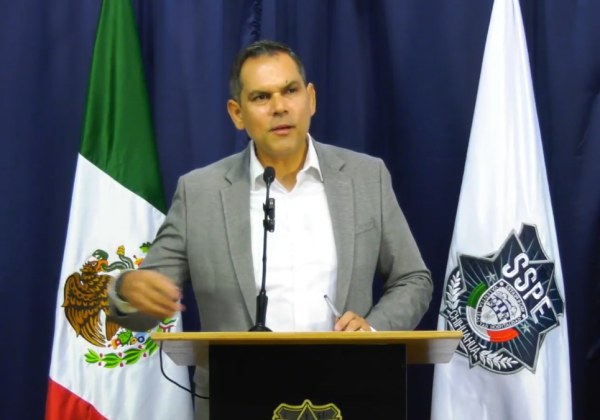 Desconoce Loya fallecimiento de Carlos Cuevas