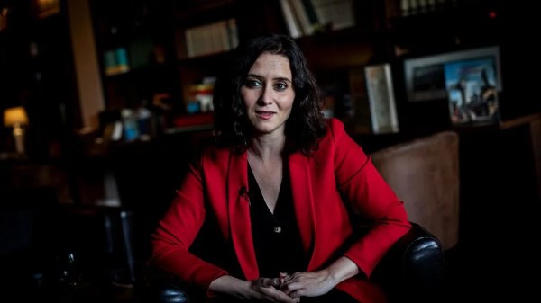 Acusa Ayuso a Sheinbaum de 'lanzar fuego' en mañaneras