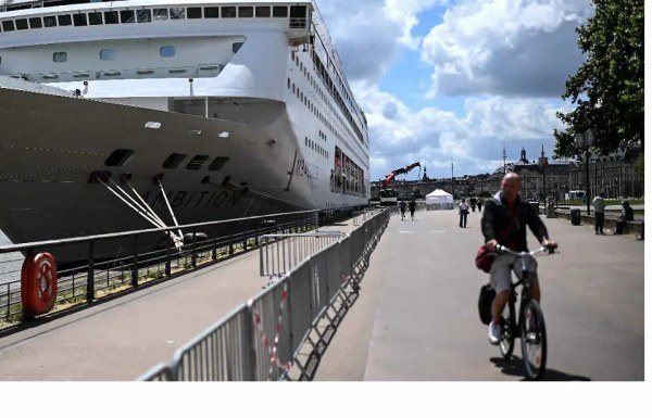Emergencia en Francia: Confinan crucero por brote y un fallecido