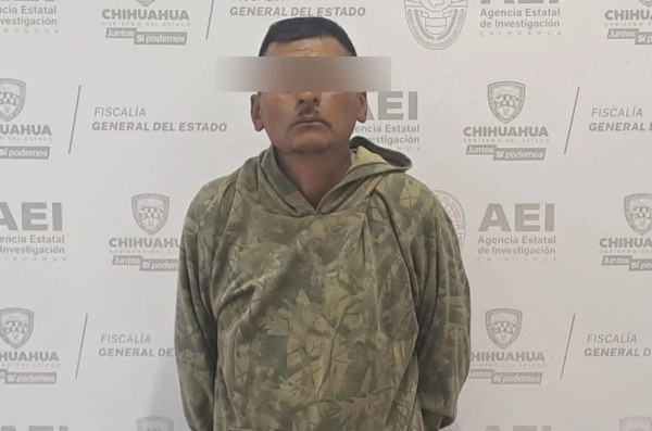 Lo acusan de golpear y quemar a su pareja hasta quitarle la vida