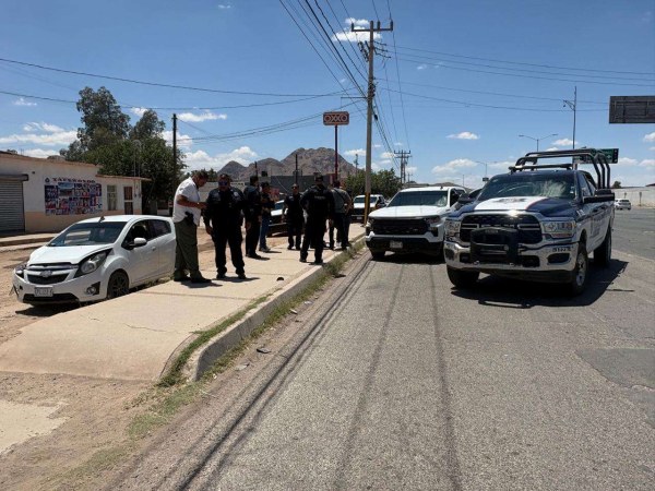 Detienen a tres tras persecución en el R. Almada