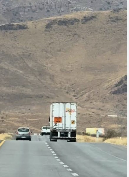 Despejan la carretera Delicias- Chihhuahua tras protesta