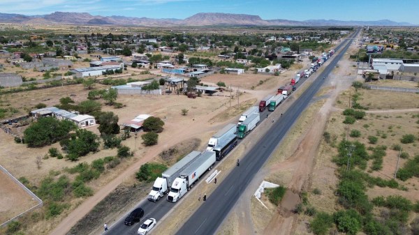 “Miedo al pueblo”, dice Cruz por bloqueos en carreteras