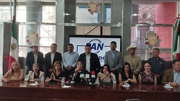 Acusan a diputado de Morena de agredir a reportero