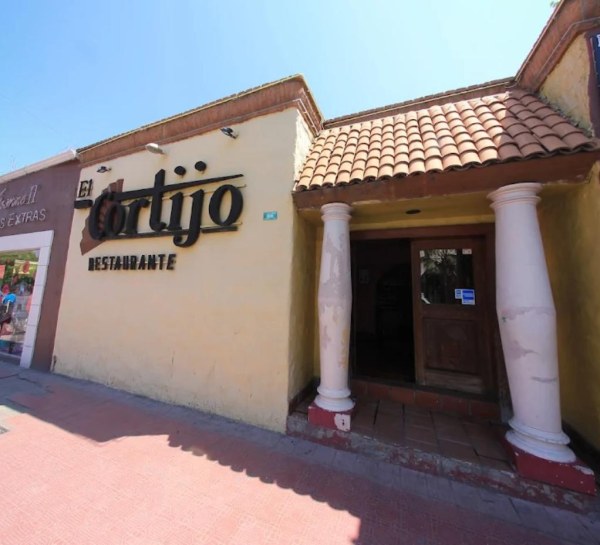 Cierra sus puertas el icónico restaurante El Cortijo