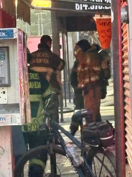 Se incendia carnicería en el centro