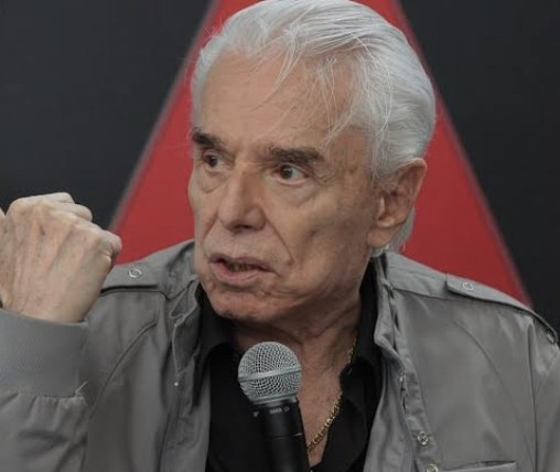 Enrique Guzmán descarta embarazo de Frida Sofía