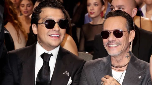 EEUU sanciona a promotora de shows de Nodal a Marc Antony