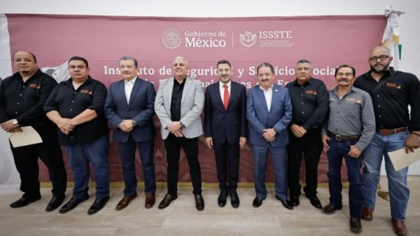 Se reúne Martí Batres con Zendejas