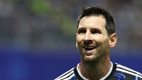 Lionel Messi compró el CD Eldense de España