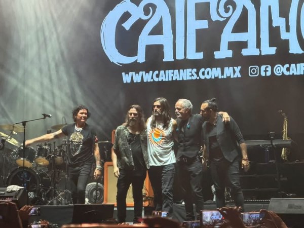 Caifanes hizo vibrar a cientos de fans