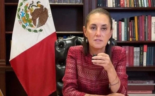 Recibe Sheinbaum reclamos durante en vivo en sus redes sociales