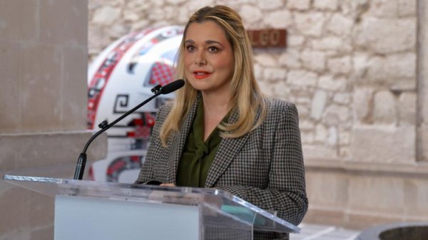 Maru abre puerta a diputación federal