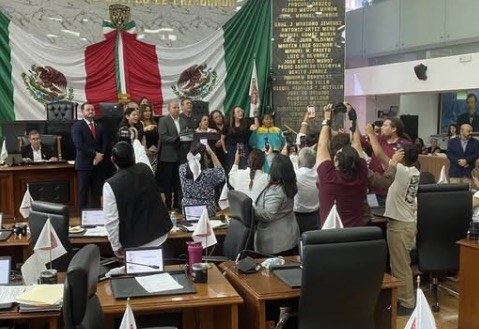 Choque entre PAN y Morena en el Congreso