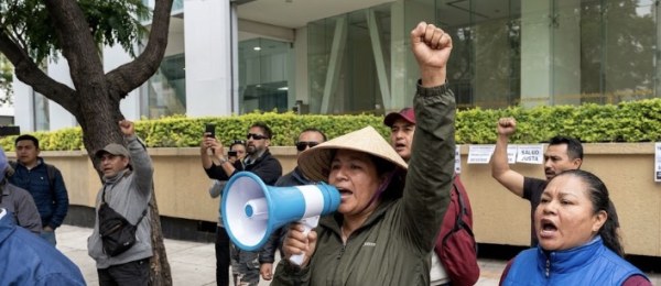 Sacan a Jorge Romero de plantón del IMSS: “fuera el PAN”