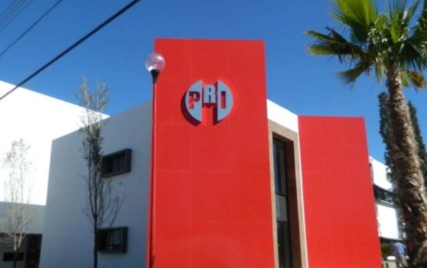 Denuncia PRI a Cruz ante IEE