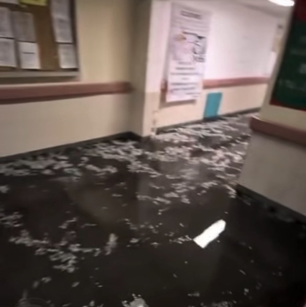 Se inunda el Hospital General de Zona No. 6 del IMSS tras atípica granizada