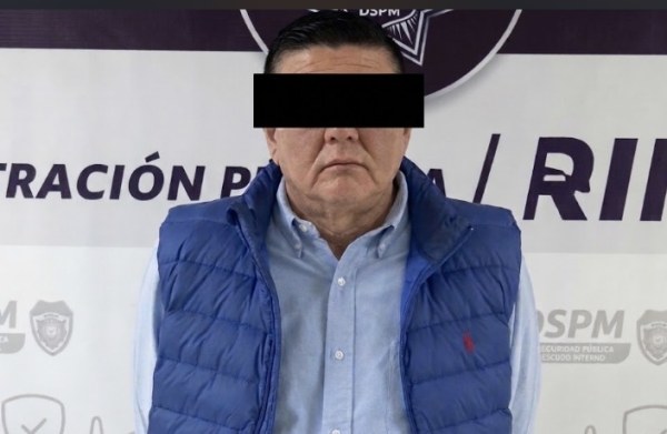 Vinculan a proceso al exfiscal César Jáuregui por traición a la patria