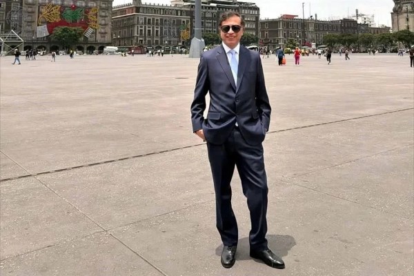 Se reúne Sheinbaum con Petro