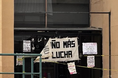 Sigue protesta en el Héroes de la Revolución