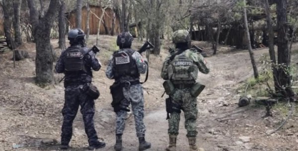 Dos agentes fallecen tras ataque en Omealca 