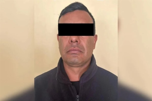 Detienen a alcalde de Puebla