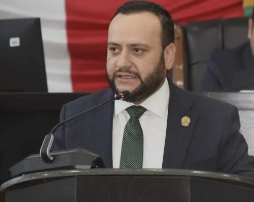 Asume Arturo Medina la presidencia de la Jucopo 