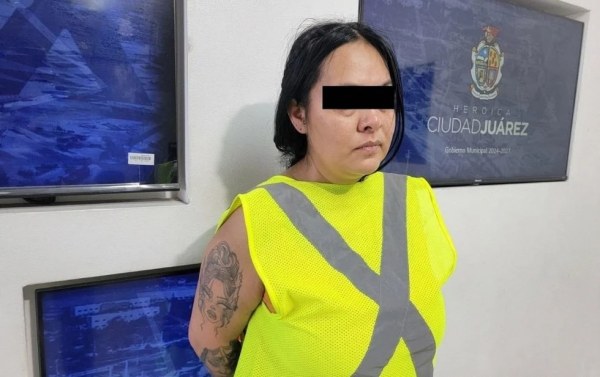Detienen a mujer por presuntamente asesinar a su pareja en tienda de abarrotes