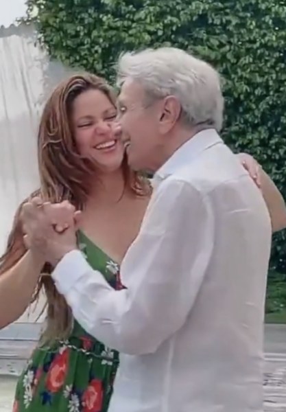 Shakira celebró los 93 años de su padre