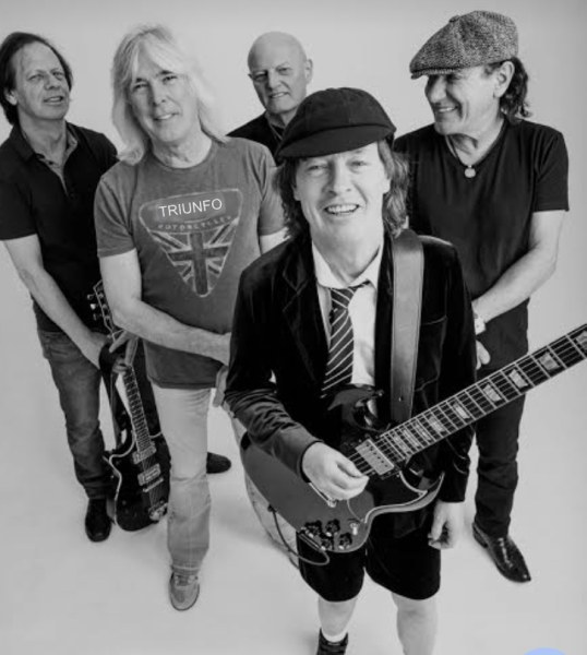 AC/DC cancela show en Toronto y frena a 50 mil fans