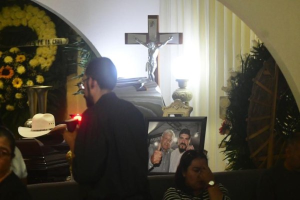 FGR señala hipótesis de suicidio en muerte de diputado federal