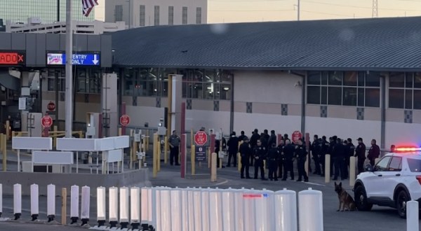Cierran puentes internacionales en Juárez por ceremonia del 9/11