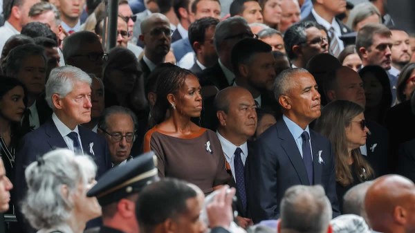 Biden, Obama y Mamdani conmemoran el 11S sin Trump