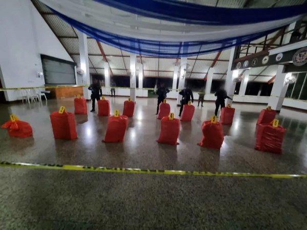 Decomisan 720 kilos de cocaína en el sur de Guatemala