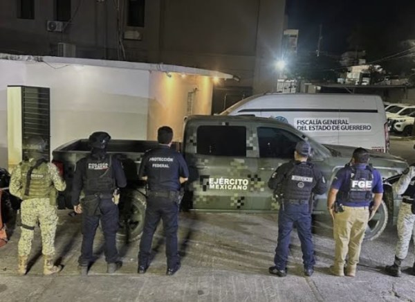 Aseguran otro vehículo militar clonado